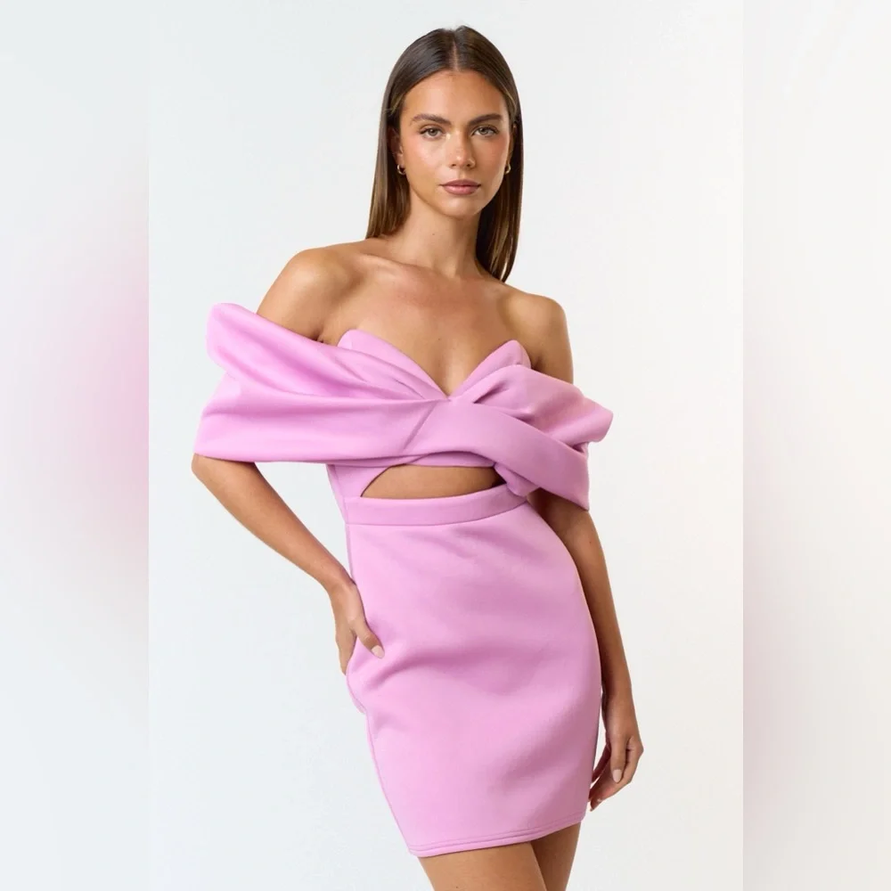 Dress - Picture 2 of 6